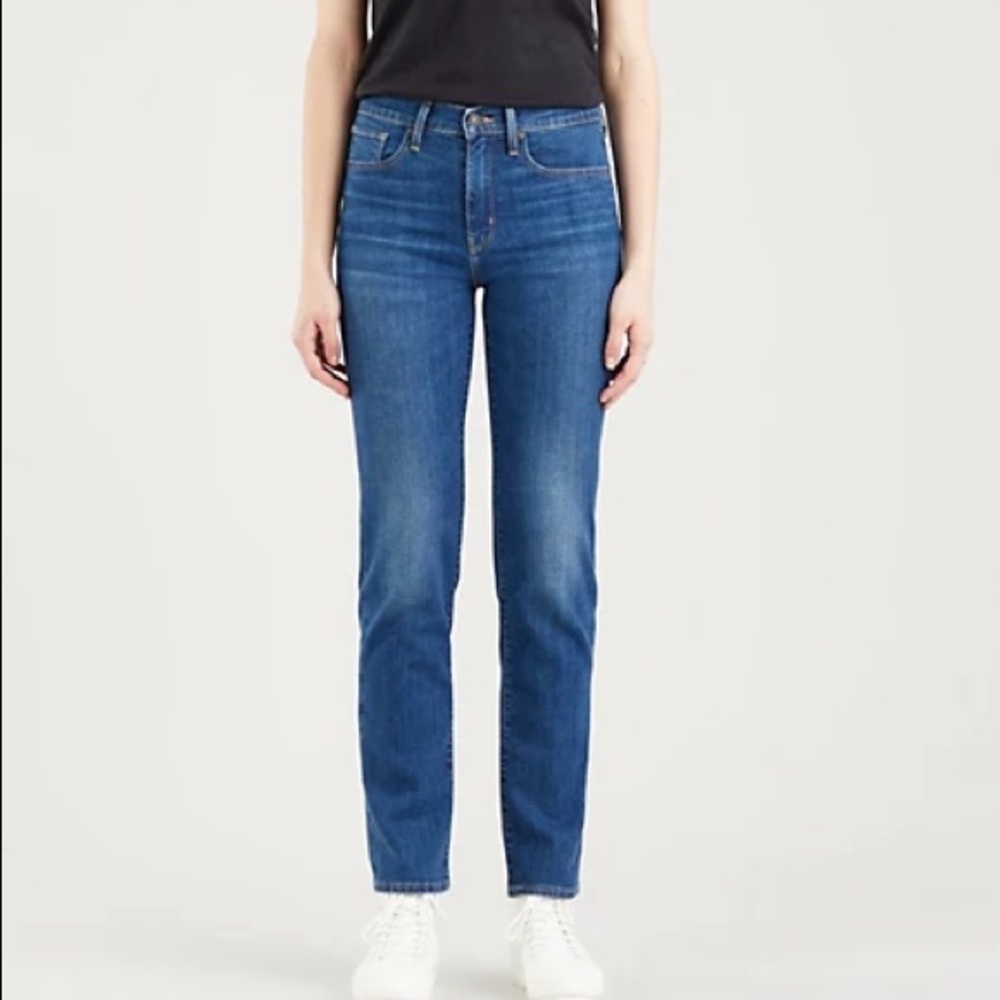 Levi’s 724 High Rise Straight Leg Jeans